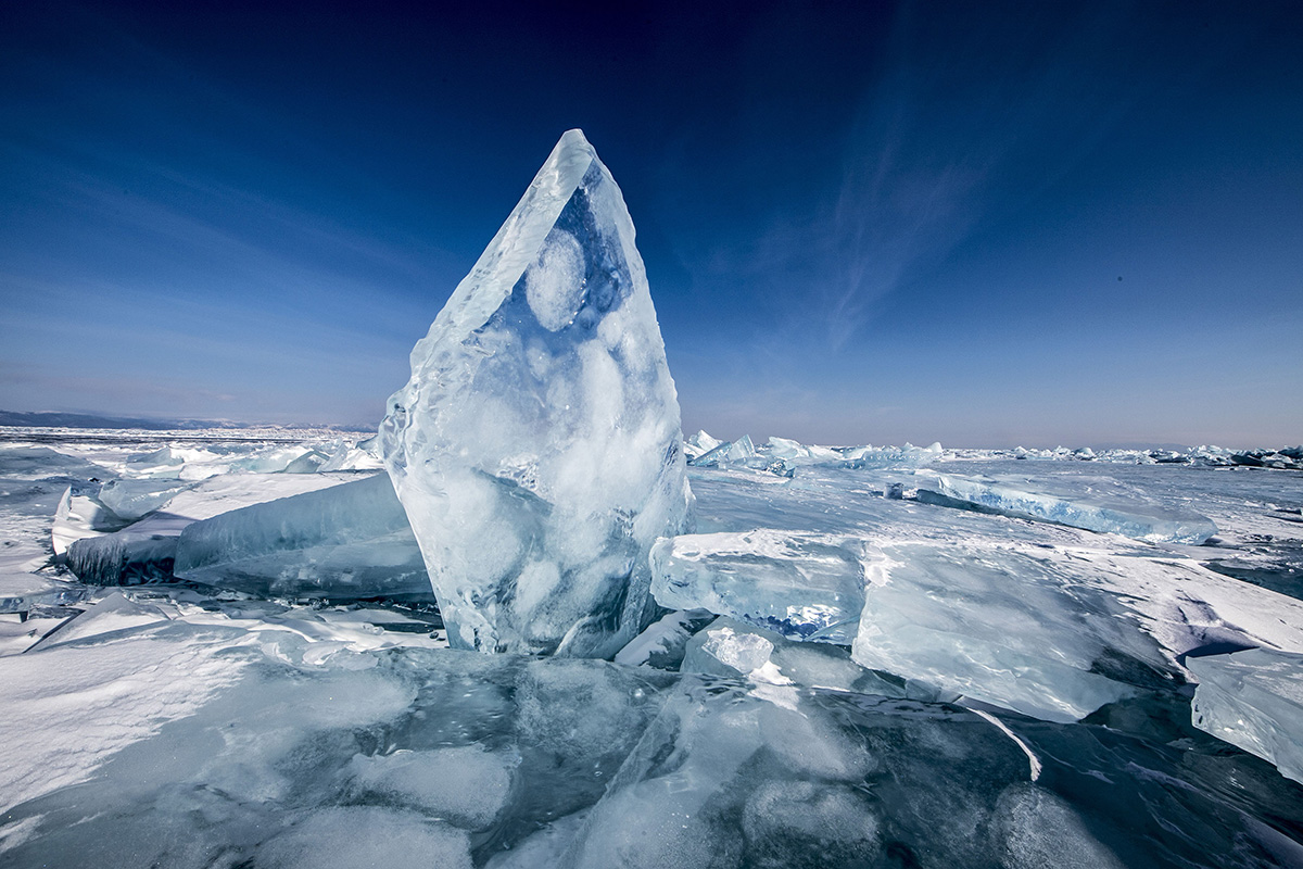 Eis Auf Dem Baikalsee. Foto © Michael Martin